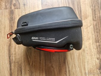 Givi ST605B Tanklocked tankvak - 2