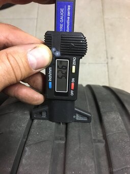 Pirelli 225/40 R19 letné - 2