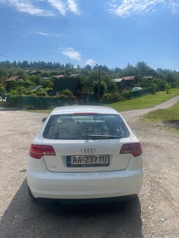 Audi A3 1.6MPI(BSE) 75 kW benzín automat - 2