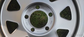 Mangels 5x114.3 - 2