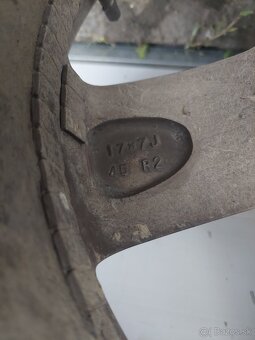Predám elektróny 5x114.3 225/85 R17 zimne - 2