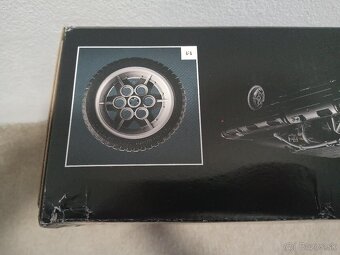 Lego technic 42111 - 2