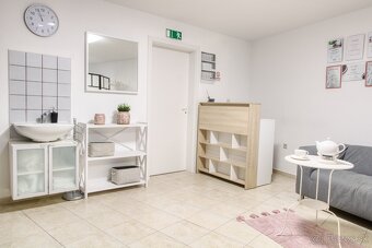 Otvorte si vlastný kozmetický salón v centre Trnavy - 2