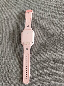 Inteligentné hodinky Carneo GuardKid+ 4G Platinum - 2