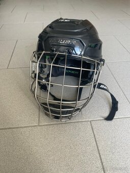 Hokejová výstroj - 2