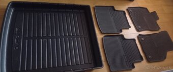 Superb 3  sedan - vanicka do kufra + gumene rohoze - 2