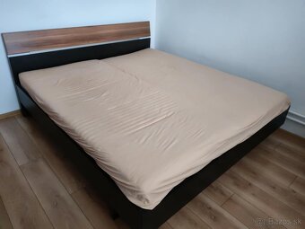 Manželská posteľ - 2