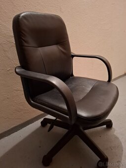 Kancelárska stolička - 2