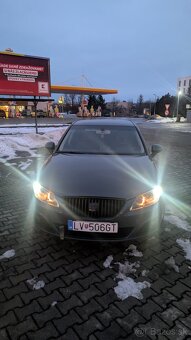 Seat Exeo 2.0 TDI 105kw sedan - 2