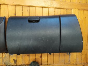 Subaru Impreza, Forester spodok palubovky - 2