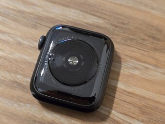 Apple watch se 1 generácie 40mm - 2