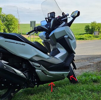 Honda forza 300 - kryty bočné - 2