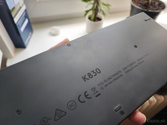 Logitech K830 - bezdrôtová klávesnica s touchpadom - 2