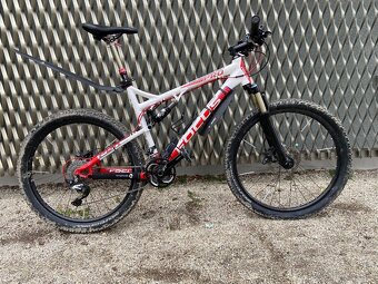 Celoodpružený horský bicykel Focus Super Bud 1.0 Pro 26" M - 2