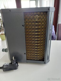 Predám tepelné čerpadlo na ohrev bazéna 3,2 kW - 2