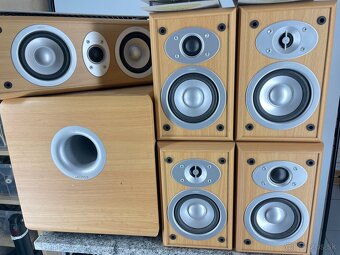 5.1 Jamo reproduktory - 2