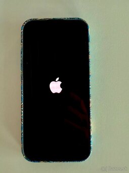 Predám iPhone 15 Pro 128 GB Black - 2