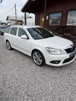 Škoda Octavia RS Combi - 2