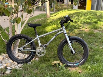 Early Rider Seeker 16, kvalitný a ľahký detský bicykel - 2