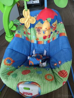 Hojdacie kresielko s vibráciou a hudbou Fisher Price - 2