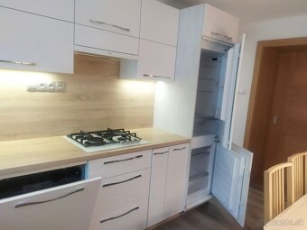 Na prenájom - 2 izb. byt HANDLOVÁ - 2