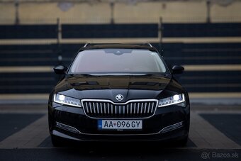 Škoda Superb Combi - 2
