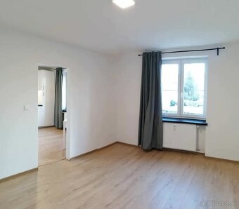 1 izbový byt v centre Žiliny - 2