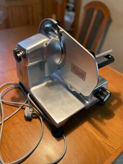 Profi nárezový krájač Ideal , výkon 400W. - 2