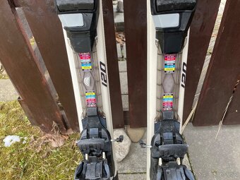 Predám lyže - 2