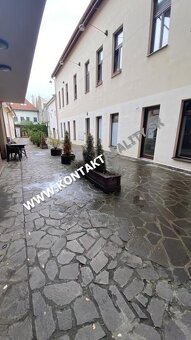 Obchodné priestory pasáž Valentína, Hlavná, Staré mesto - 2