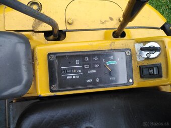 Komatsu - 2