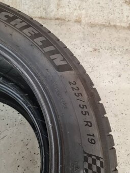 2x Michelin - 225/55 R19 99V letné pneumatiky - 2