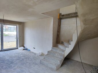 Predaj domu,361 m2 ,Zubrohlava - 2