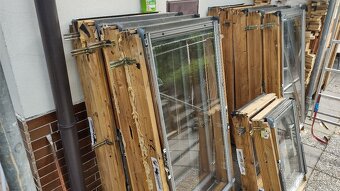 Pouzite stresne okna Velux - 2