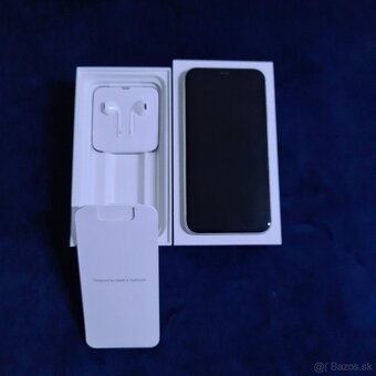 Apple iPhone 11 - 2