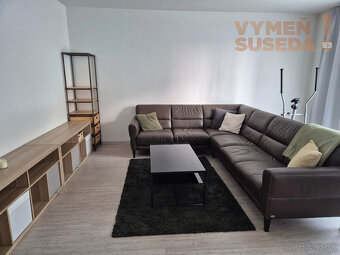 VYMEŇ SUSEDA – VÝNIMOČNÝ 2 IZB. ZARIADENÝ BYT S BALKÓNOM, J - 2