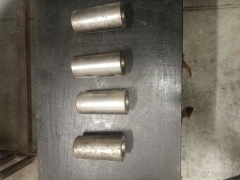 Mikrometer 175-200, puzdra na sústruh SV18 - 2