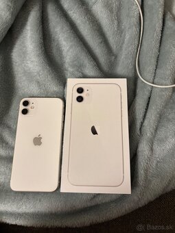 Predám IPhone 11 64GB - 2