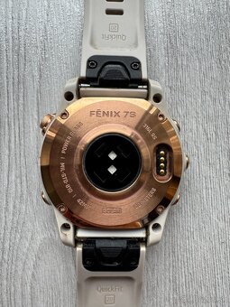 Predám hodinky Garmin Fenix 7S solar - 2