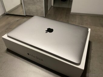 Macbook 12 2015 256Gb - 2