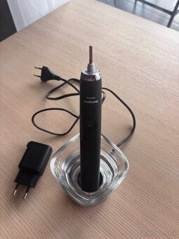 Philips Sonicare DiamondClean - 2