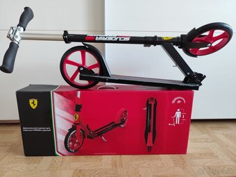 Kolobežka Ferrari - 2