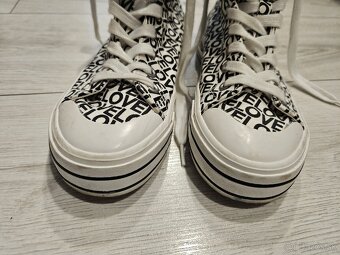 Platené tenisky, vel.36 - 2