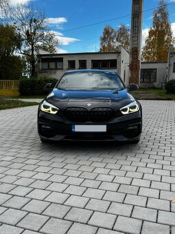 BMW 118i - 2