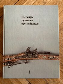 Knihy o zbraniach - 2