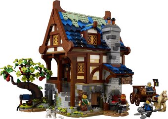 LEGO - 21325 - IDEAS - Medieval Blacksmith - 2