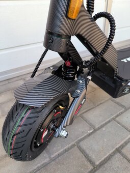 Elektricka kolobezka Teverun Fighter Mini Pro 2025 Carbon - 2
