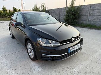 Predám Volkswagen Golf 1,0 TSI Comfortline business benzín - 2