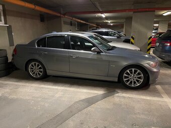 BMW E90 325i – 160 kW, automat - 2