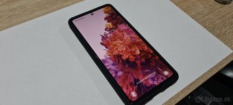 Samsung s20fe - 2